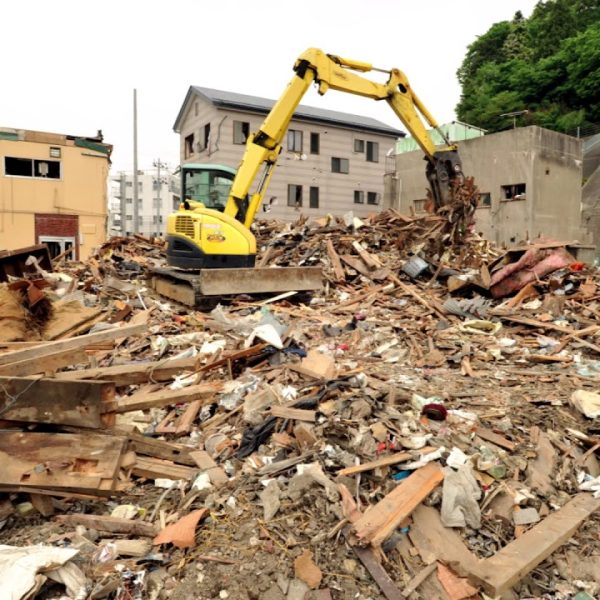 Construction Debris Removal1